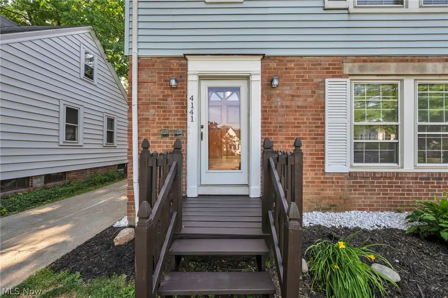 4141 W 157th Street, Cleveland, OH 44135 - #2
