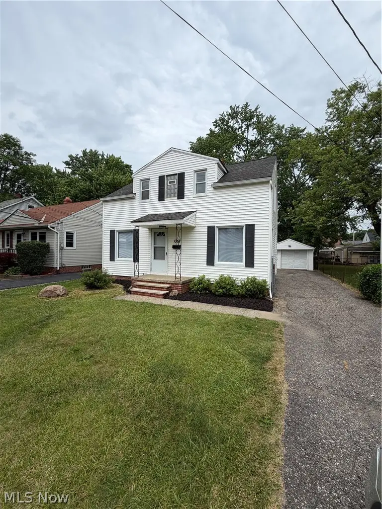 1353 Broadway Avenue, Bedford, OH 44146 - #1