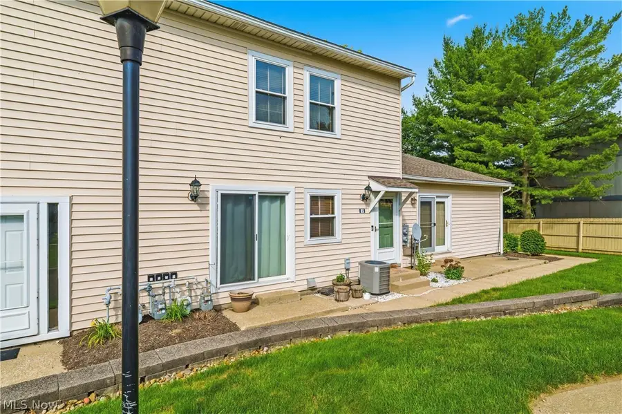 2551 Royal County Down, Uniontown, OH 44685 - #3