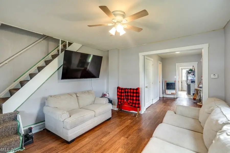710 12th Sw Street, Massillon, OH 44647 - #2