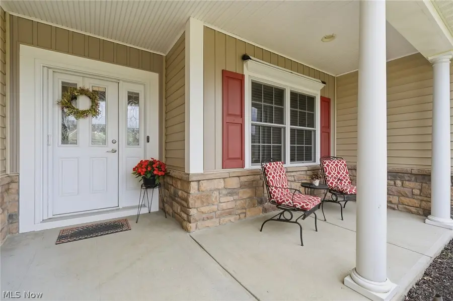 34779 Legends Way, Grafton, OH 44044 - #2
