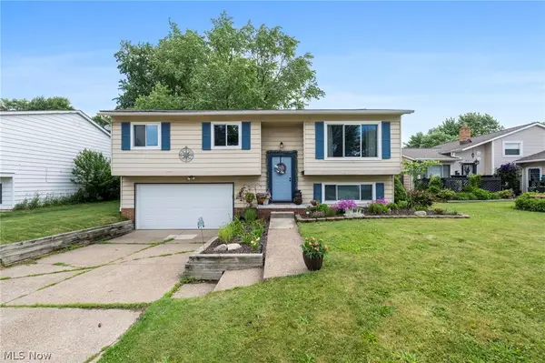 335 Bayshore Drive, Eastlake, OH 44095