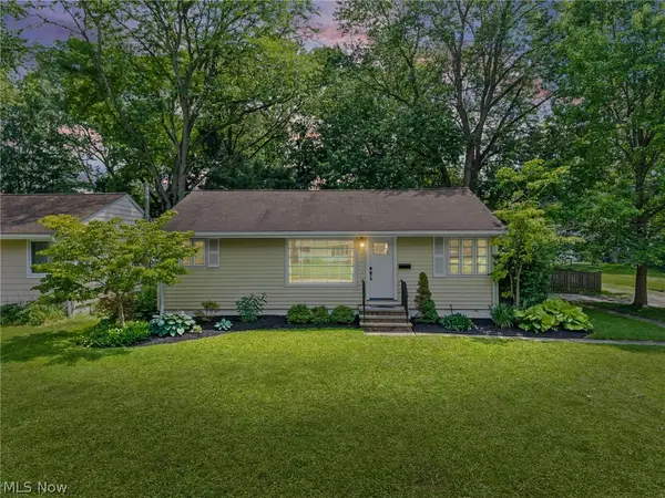 211 Wyleswood Drive, Berea, OH 44017