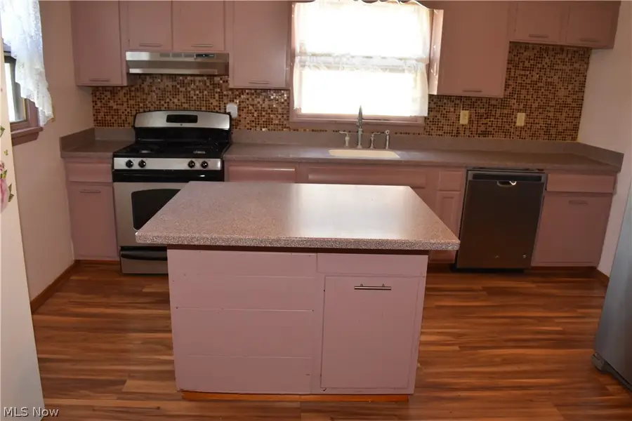 25 W 48th Street, Shadyside, OH 43947 - #2
