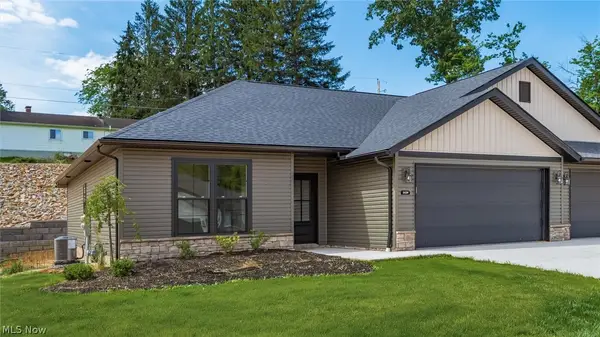 3438 Jamestown Drive, Zanesville, OH 43701
