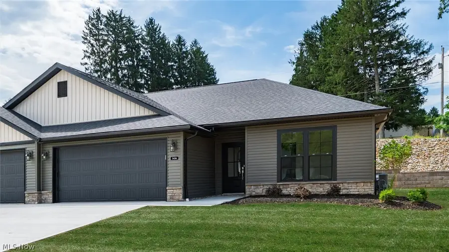 3436 Jamestown Drive, Zanesville, OH 43701 - #2