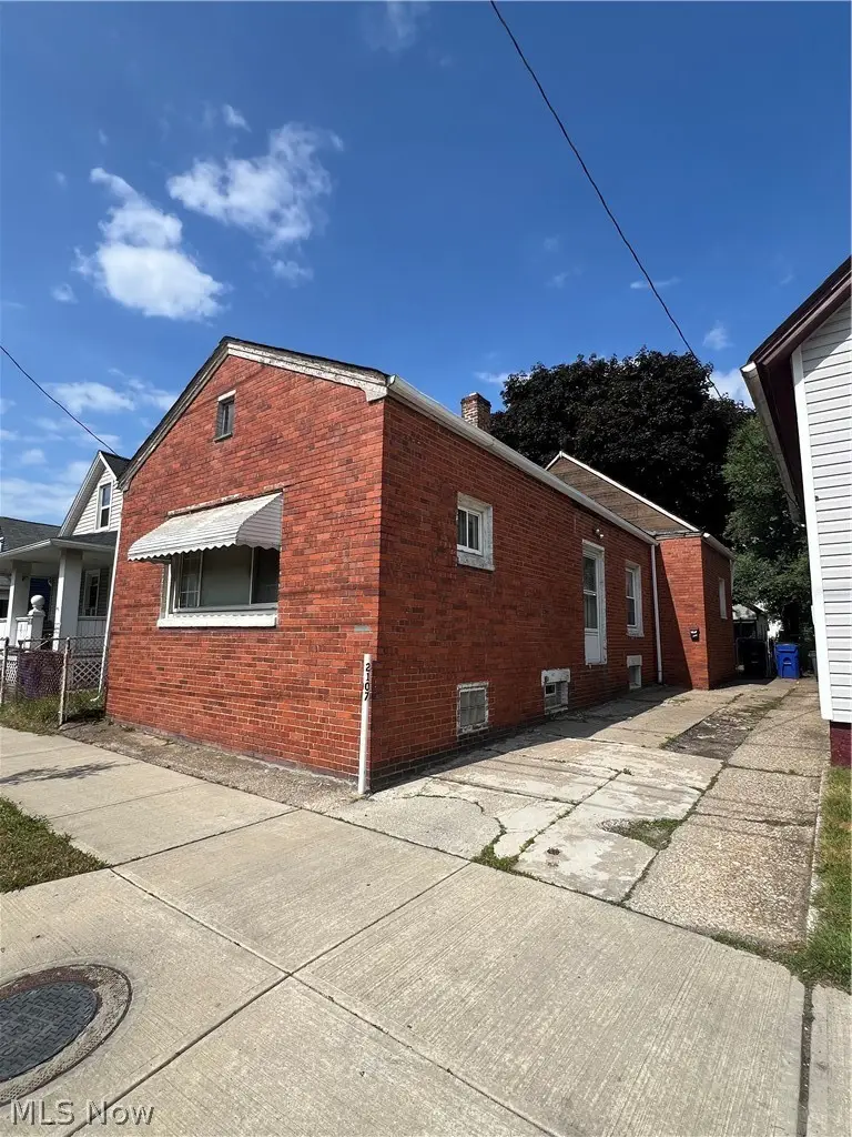 2107 Fulton Road, Cleveland, OH 44113 - #2