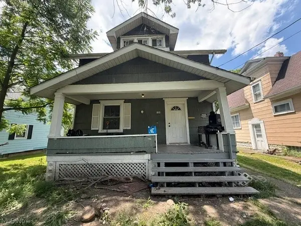 1815 Roosevelt Ne Avenue, Canton, OH 44705