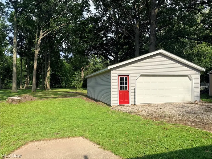 10519 Dewhurst Road, Elyria, OH 44035 - #2