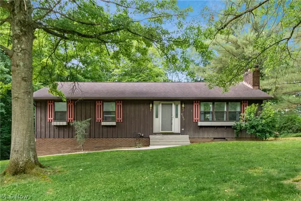 2560 Tarkman Drive, Nashport, OH 43830