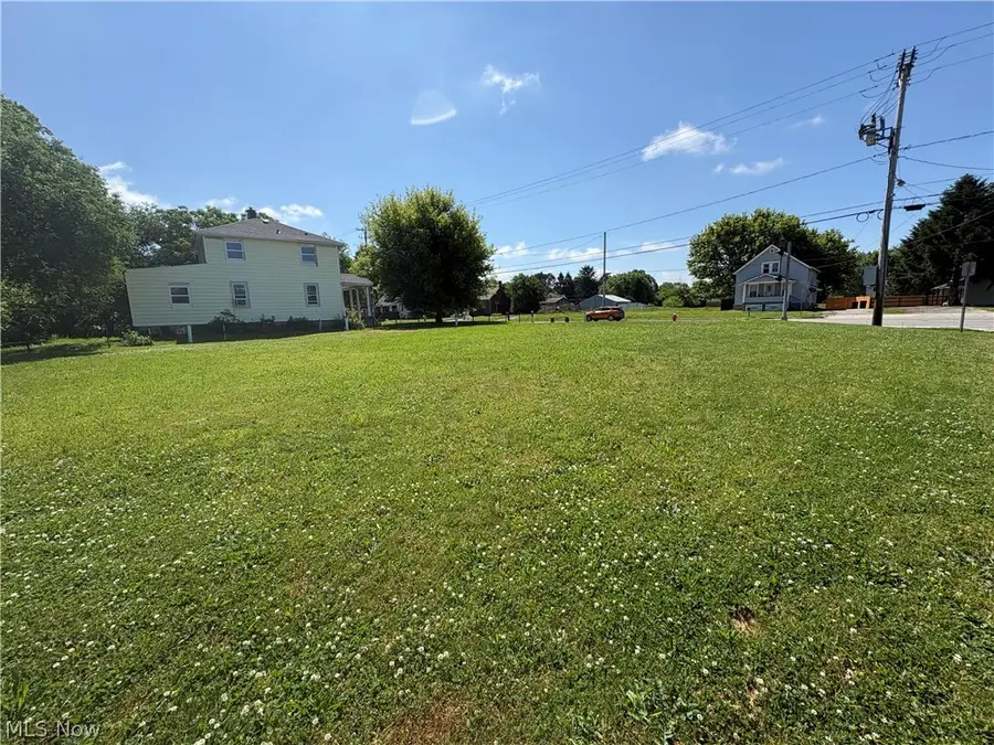 2343 N Ridge E Road, Lorain, OH 44055 - #2