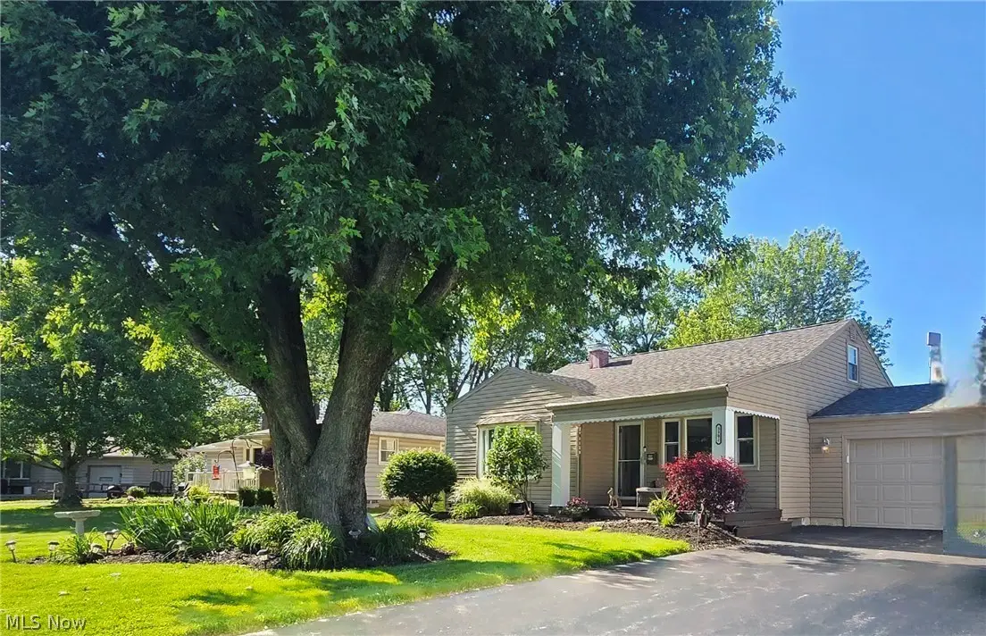 3902 Ayrshire Drive, Youngstown, OH 44511 - #1
