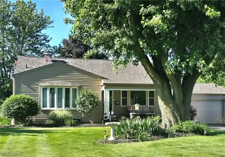 3902 Ayrshire Drive, Youngstown, OH 44511 - #3