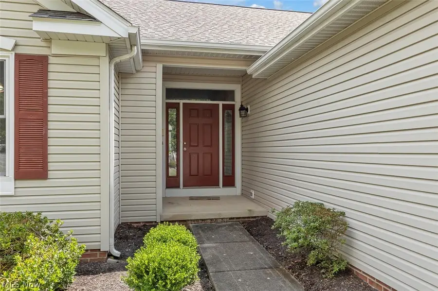 1467 Golden Lane, Broadview Heights, OH 44147 - #3