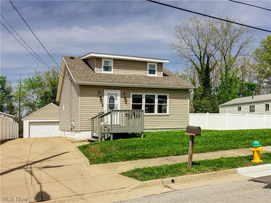 703 Annapolis Avenue, Akron, OH 44310 - #2