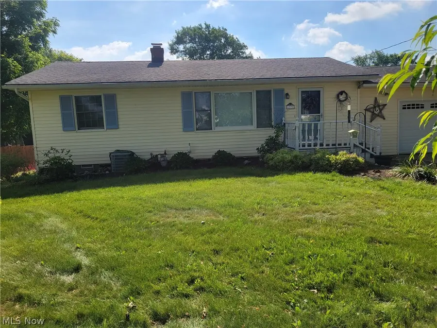 3779 S Hametown Road, Norton, OH 44203 - #2