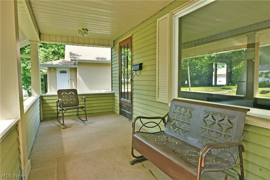 722 5th Street, Struthers, OH 44471 - #2