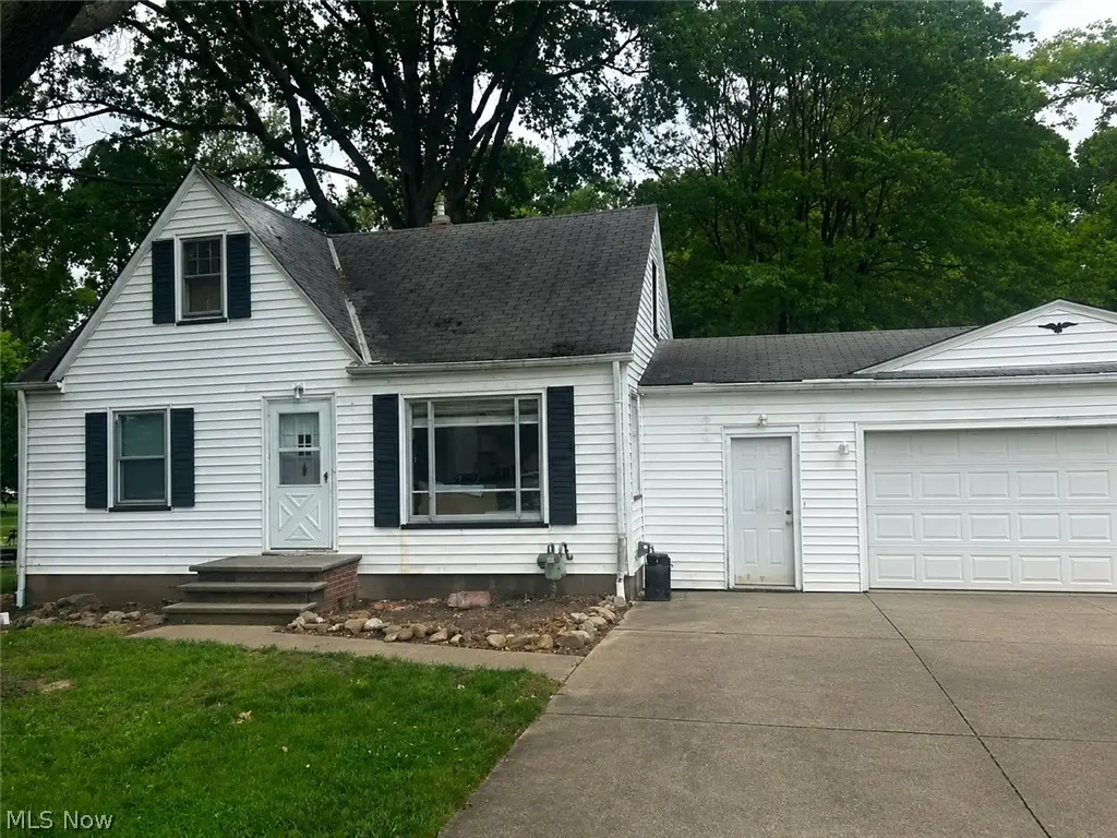 5220 Royalwood Road, North Royalton, OH 44133 - #1