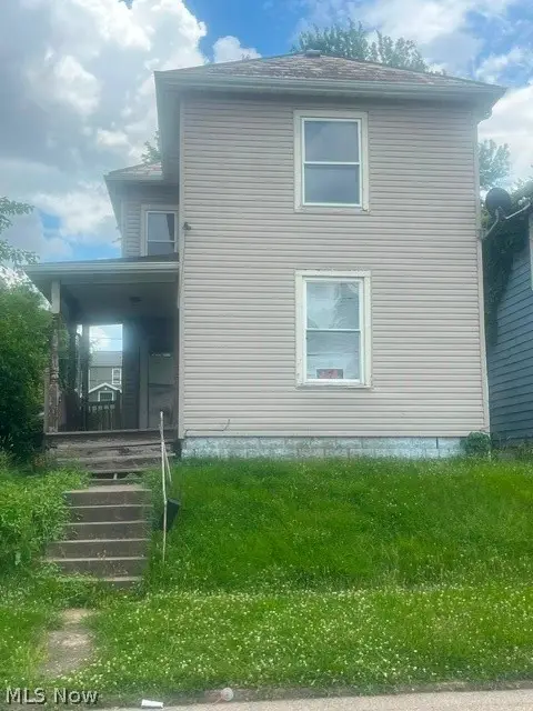 324 Schaum Avenue, Zanesville, OH 43701