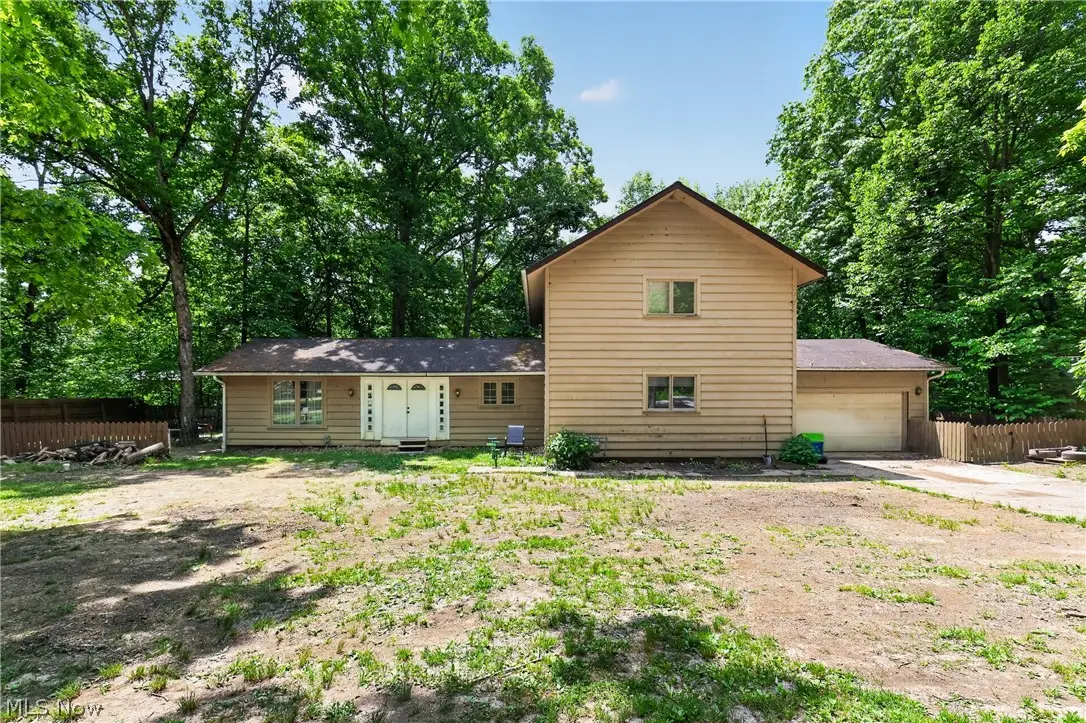 4745 W Lagoon Road, West Farmington, OH 44491 - #1