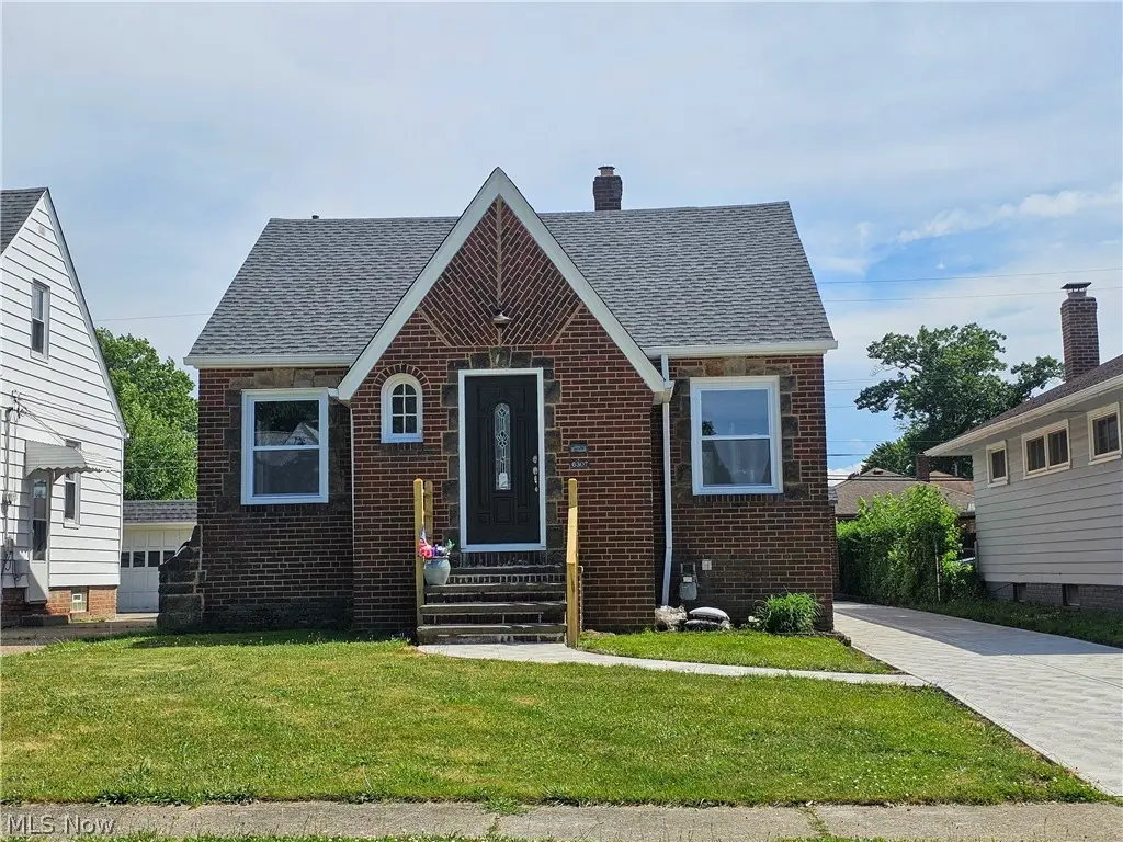 6307 Westlake Avenue, Parma, OH 44129 - #1