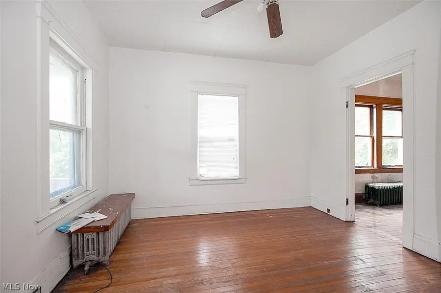 716 E 160th Street, Cleveland, OH 44110 - #3
