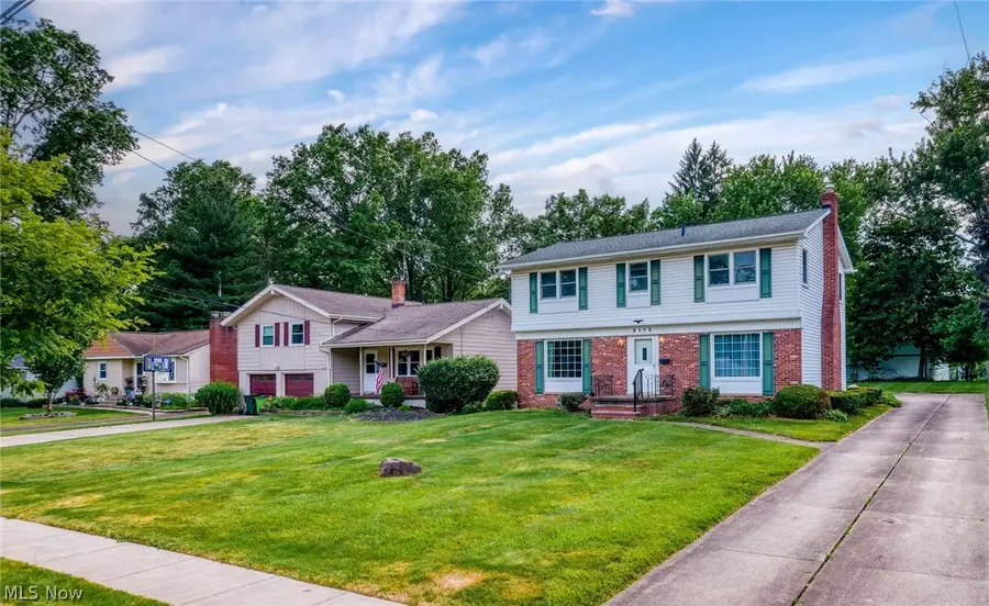 3112 Englewood Drive, Silver Lake, OH 44224 - #2