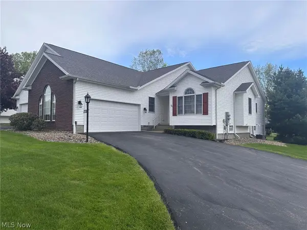 220 Cranberry Court, Warren, OH 44483