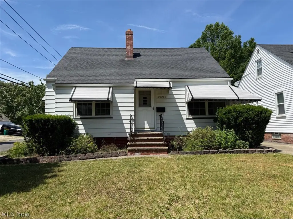 21203 Raymond Street, Maple Heights, OH 44137 - #1
