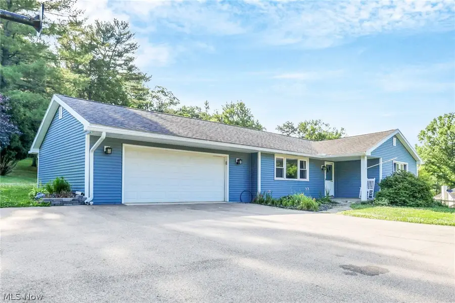 3140 Nob Hill Road, Zanesville, OH 43701 - #2