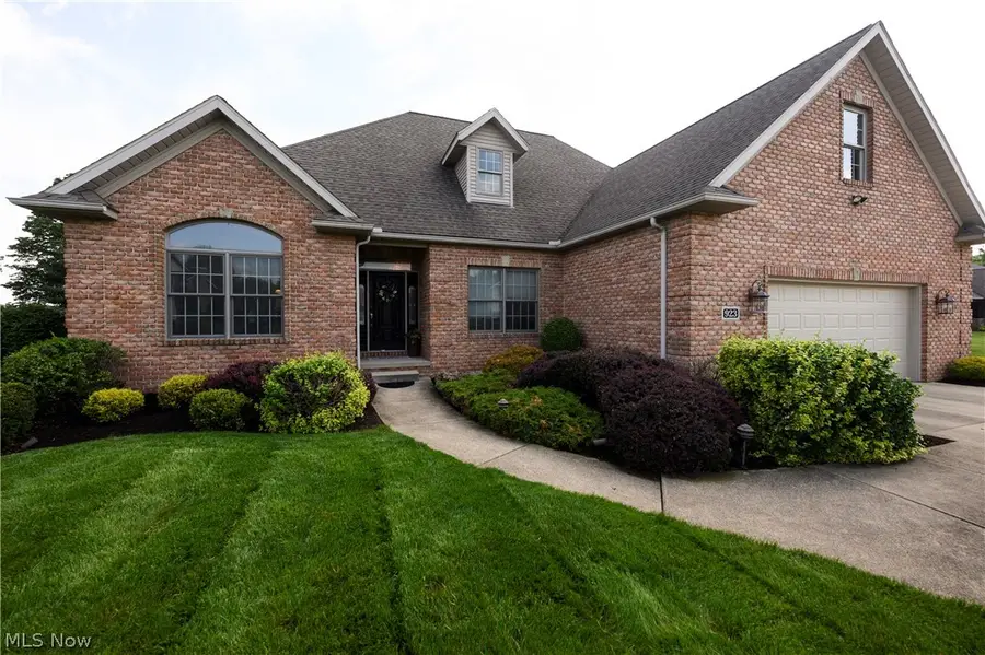 923 Mesa Verde Drive, Barberton, OH 44203 - #3