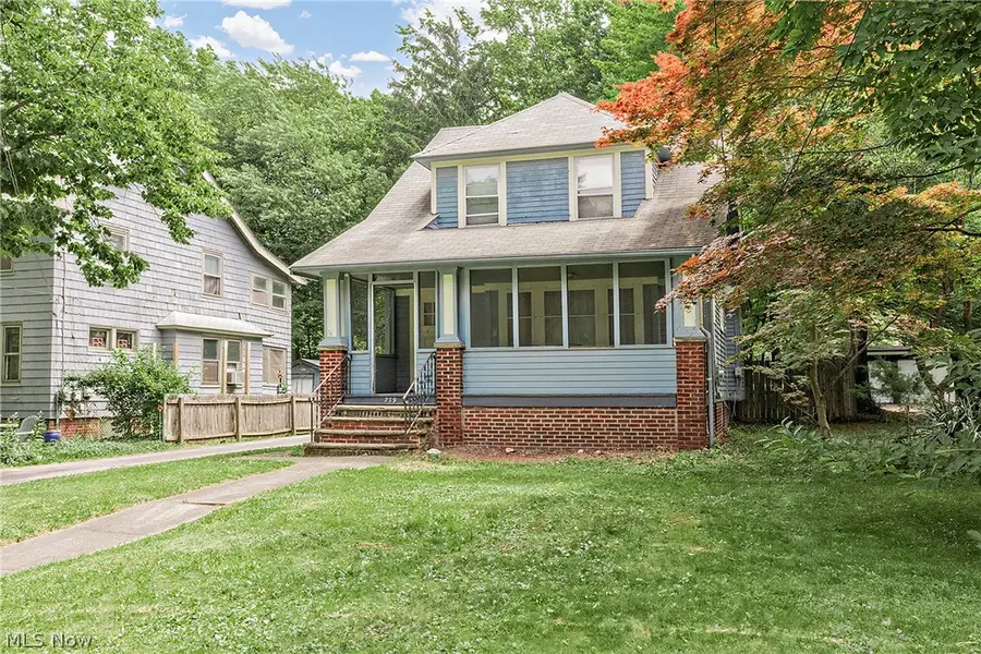 779 Woodview Road, Cleveland Heights, OH 44121 - #3