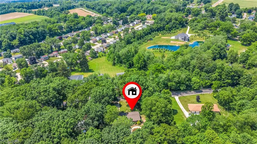 408 River Road, Canal Fulton, OH 44614 - #3