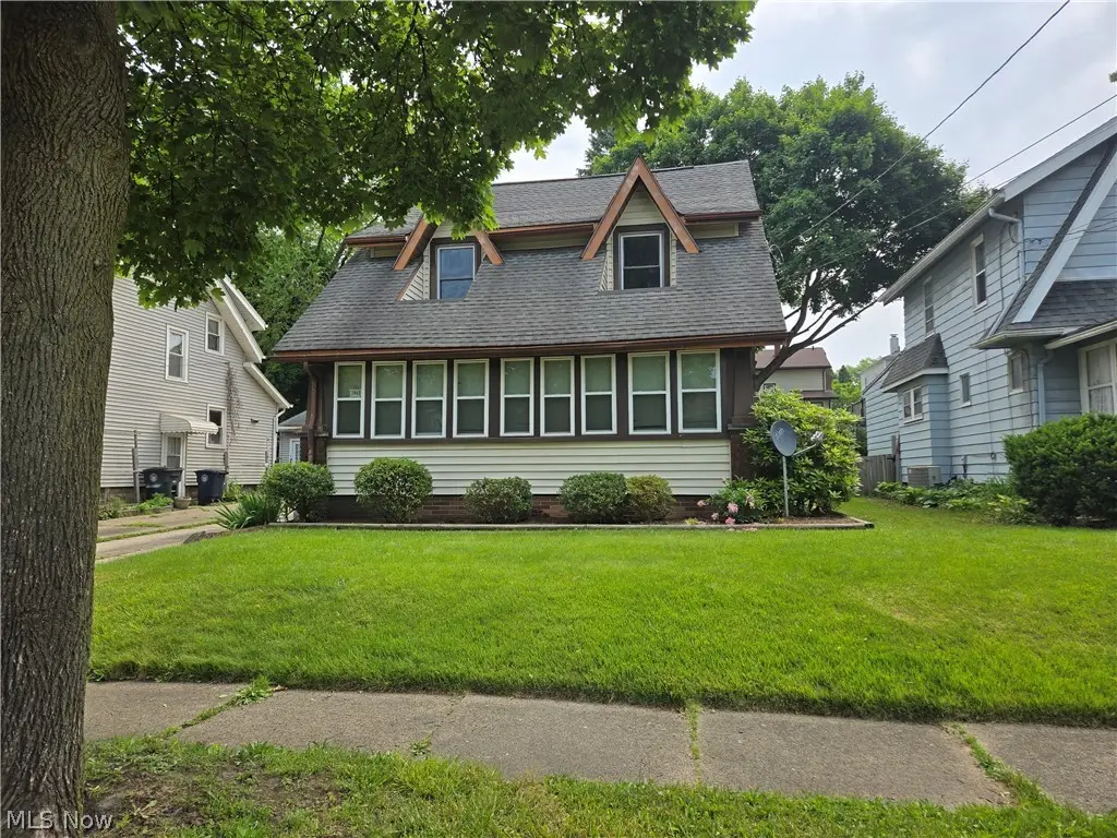 1043 Oakland Avenue, Akron, OH 44310 - #1