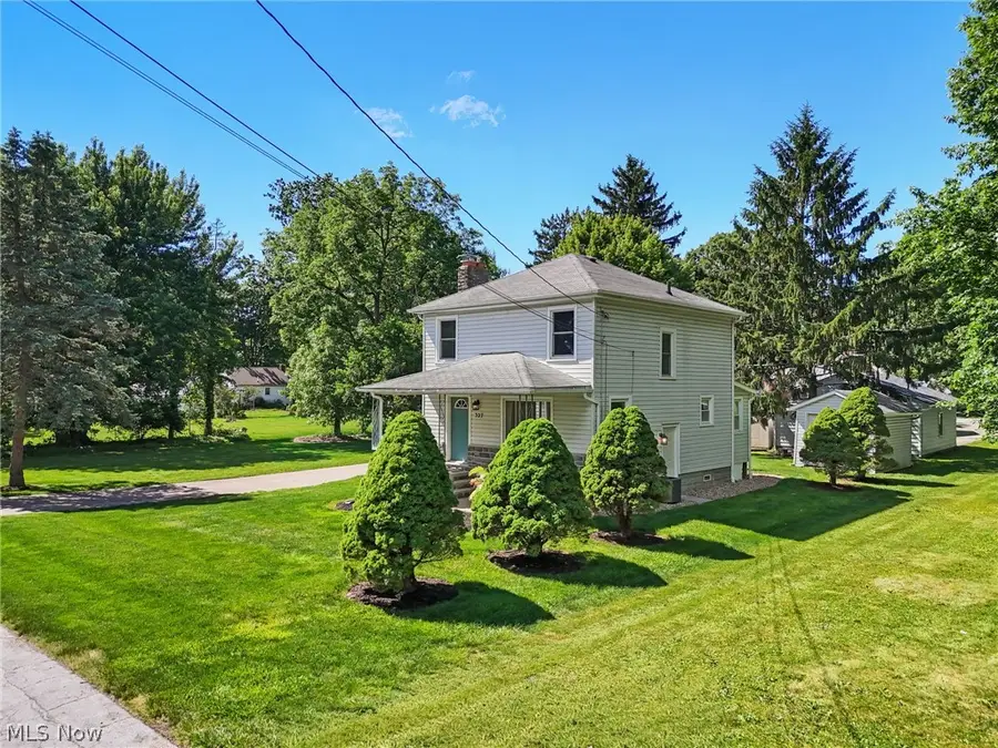 327 Sewell Avenue, Akron, OH 44319 - #2