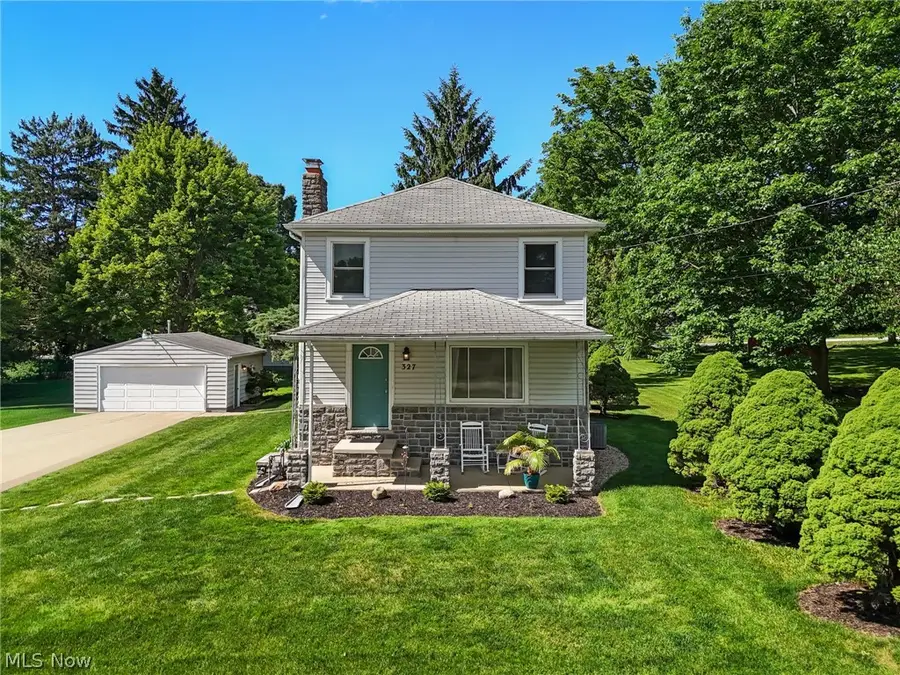 327 Sewell Avenue, Akron, OH 44319 - #3