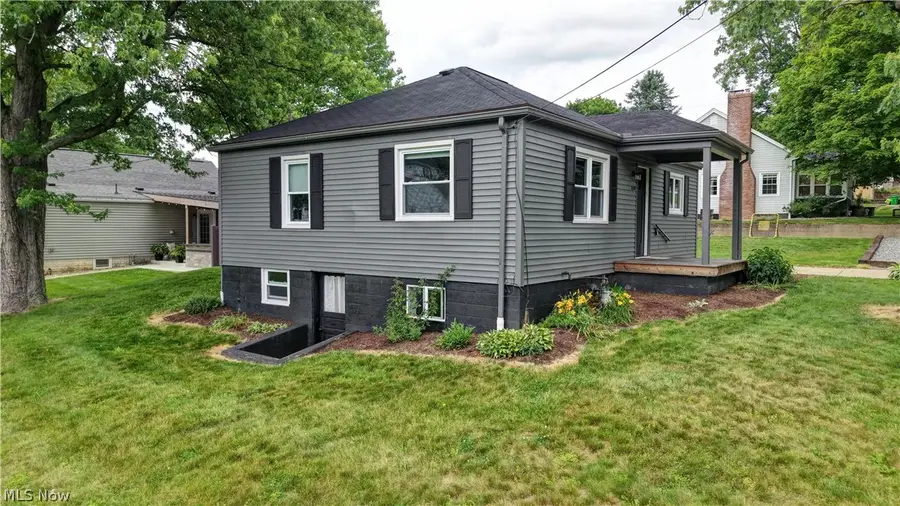 230 5th Sw Street, Sugarcreek, OH 44681 - #2