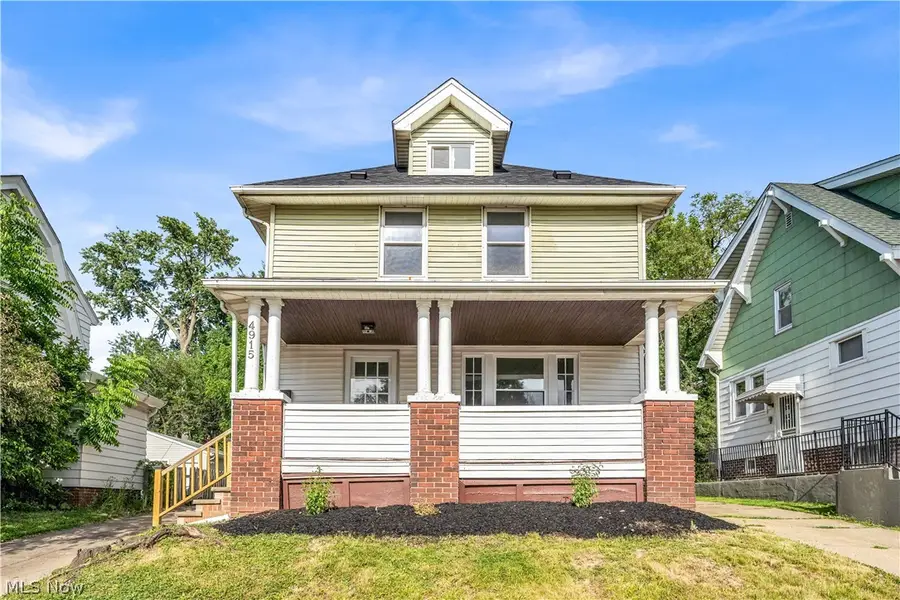 4915 E 88th Street, Garfield Heights, OH 44125 - #3