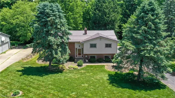 11836 Kenyon Drive, Hiram, OH 44234