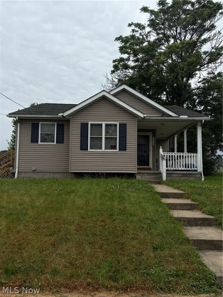 1010 6th Sw Street, Canton, OH 44707 - #2