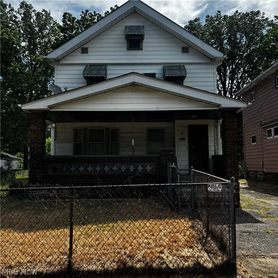 685 E 131st Street, Cleveland, OH 44108 - #1