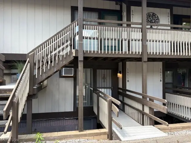 1611 Treetop Trail #B, Akron, OH 44313 - #1