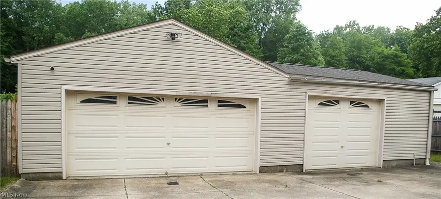 1258 Vane Avenue, Akron, OH 44310 - #2