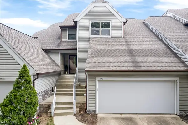 3919 Marsh View Drive, Akron, OH 44319