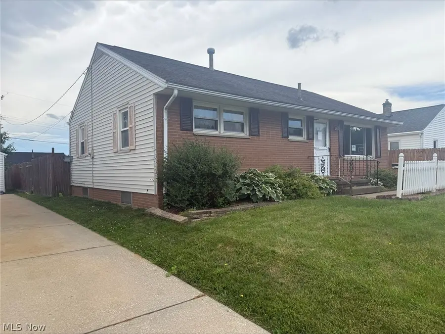 1606 36th Ne Street, Canton, OH 44714 - #2