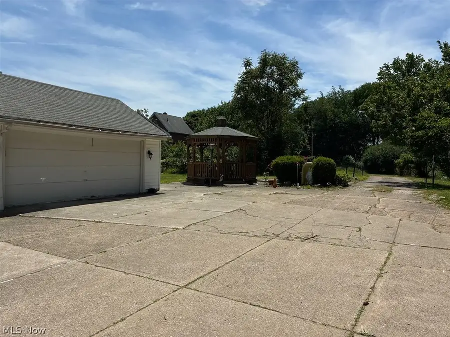 1440 Rockefeller Road, Wickliffe, OH 44092 - #3