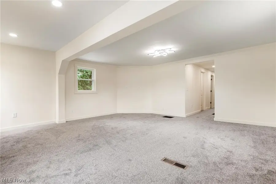 174 South, Frazeysburg, OH 43822 - #2