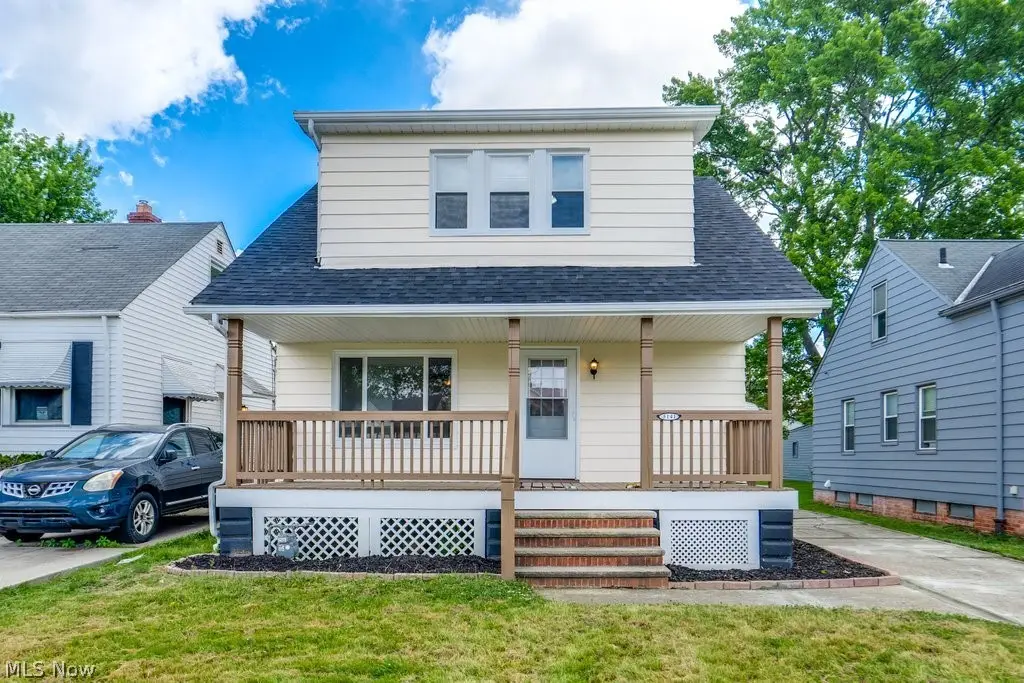 5141 Clement Avenue, Maple Heights, OH 44137 - #1