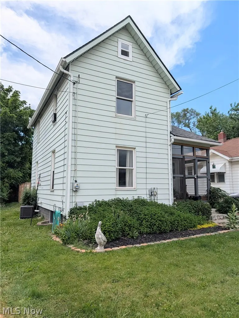 1633 Holland Sw Court, Canton, OH 44706 - #2