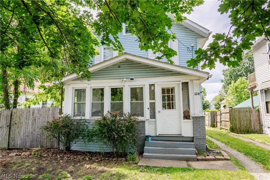 1214 W Wilbeth Road, Akron, OH 44314 - #2